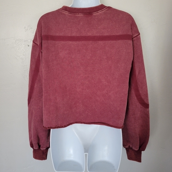 Aemi + Co. NWT Women's Small Burgundy Red Long Sleeve Cropped Sweatshirt Top - Picture 7 of 9